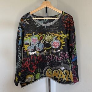 MADE IN ITALY Artistic graffiti knit sweater
ONE size